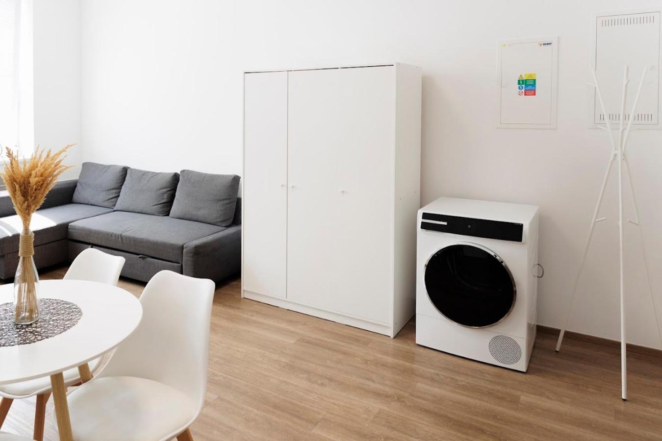 Diamond Residence In Old Town With Free Parking Μπρατισλάβα Εξωτερικό φωτογραφία