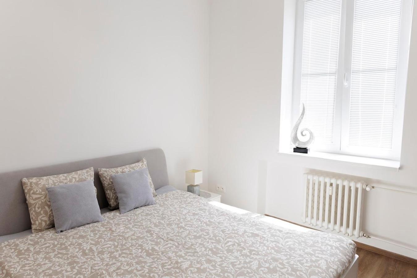 Diamond Residence In Old Town With Free Parking Μπρατισλάβα Εξωτερικό φωτογραφία